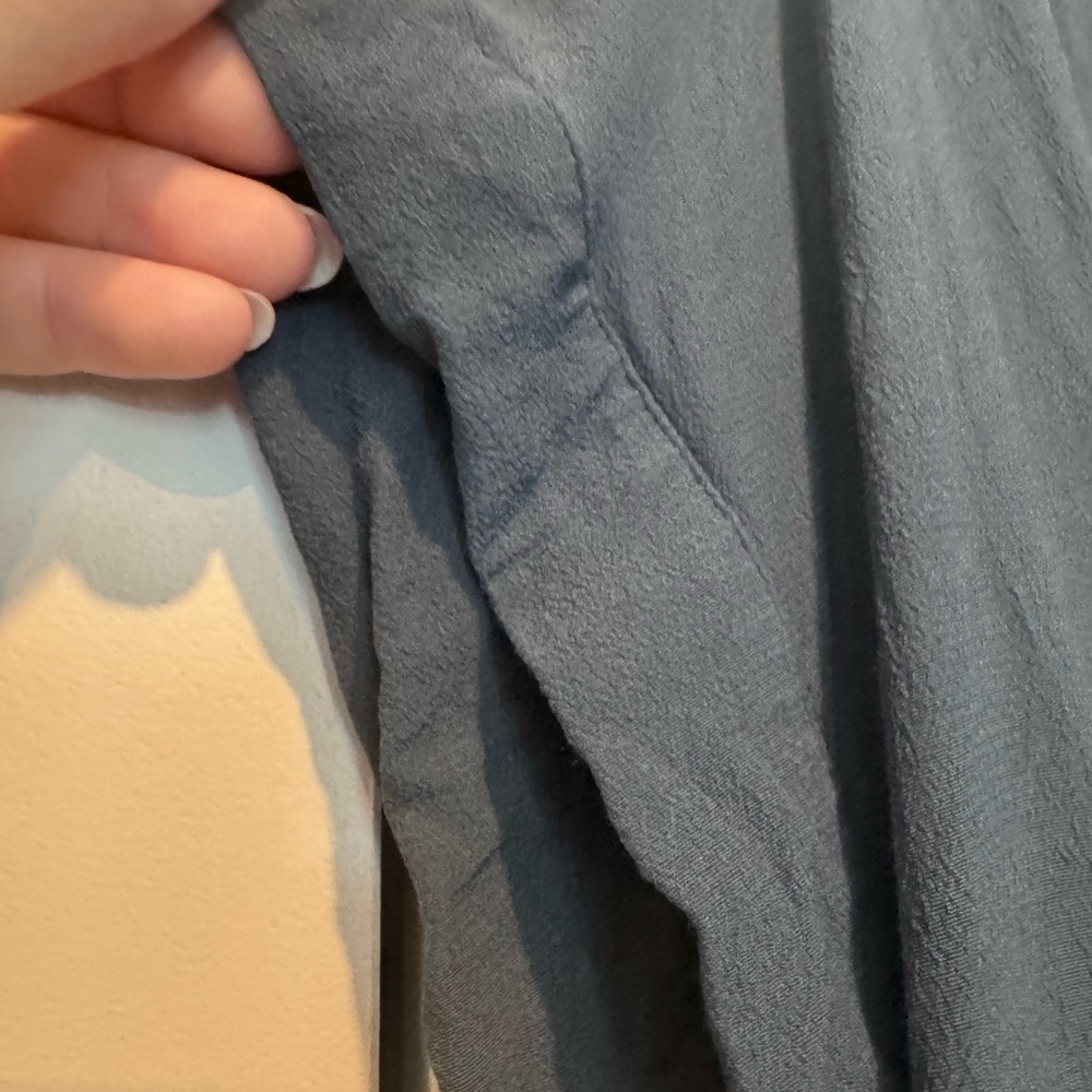 Madewell Central Drapey Shirt in Deepshadow Large - Picture 6 of 6